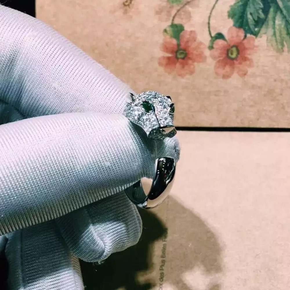 Open Austrian Crystal Leopard Ring Sz. 6,8